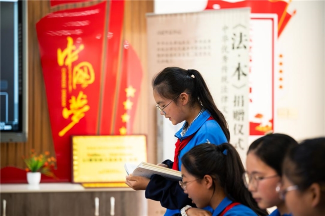 旬邑县马栏齐心九年制寄宿学校 “传承红色基因 AI赋能大思政”教育活动举行 旬邑县马栏齐心九年制寄宿学校 “传承红色基因 AI赋能大思政”教育活动举行