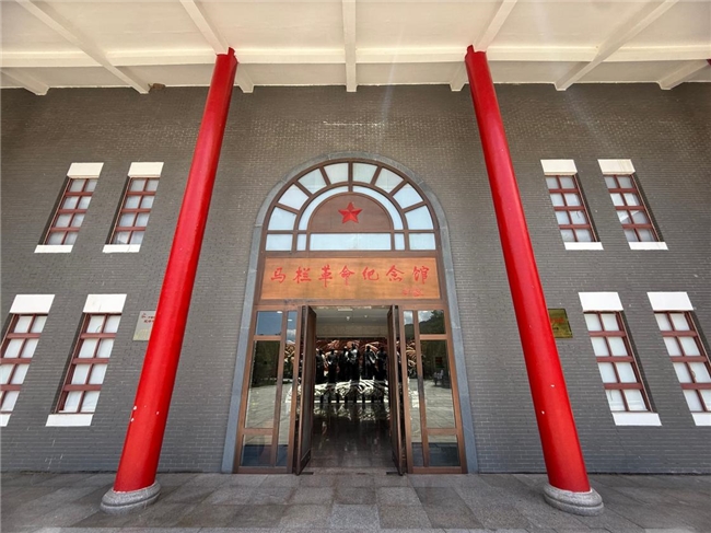旬邑县马栏齐心九年制寄宿学校 “传承红色基因 AI赋能大思政”教育活动举行 旬邑县马栏齐心九年制寄宿学校 “传承红色基因 AI赋能大思政”教育活动举行