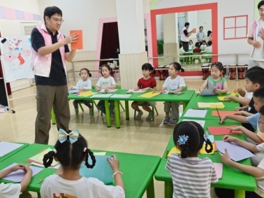南通大学：指尖传非遗 美育润童心