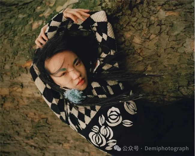红绿色盲摄影师拍出治愈电影感,他只靠光影表达情绪