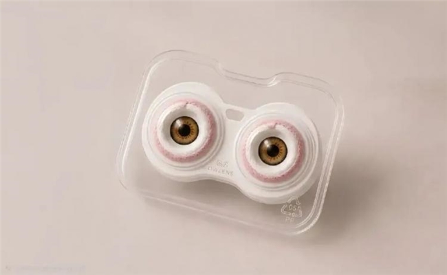 拒绝平面堆砌!这款猫头鹰美瞳包装把产品做成视觉核心