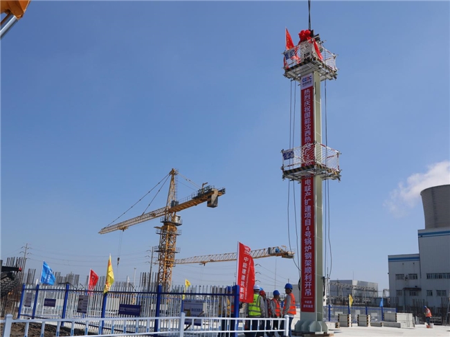 沈西热电厂35万项目4号锅炉钢架高标准首吊顺利完成