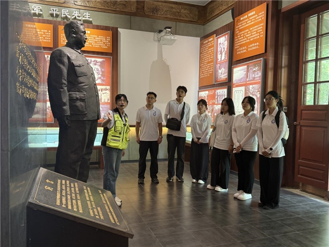 山东信息职业技术学院“心之源·礼岱润乡”服务队开展暑期“三下乡”社会实践活动