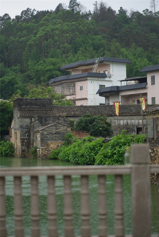 在地共生：从废墟遗址到村口客厅，徐田乡村更新双案解读