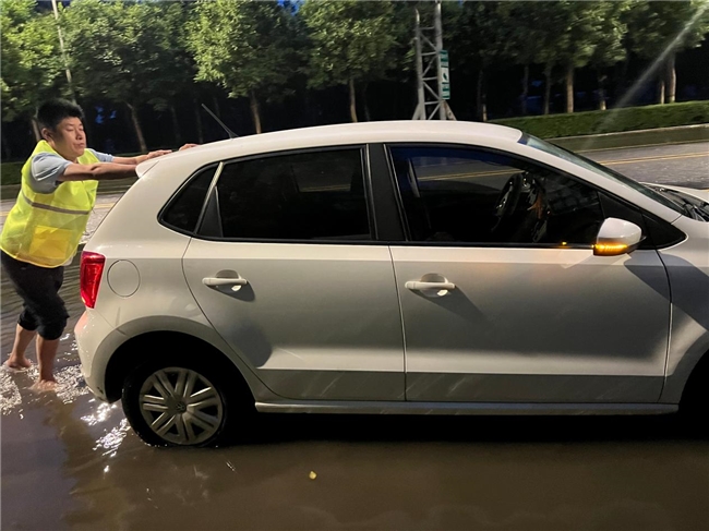 风雨见担当 太平筑防线——太平财险天津分公司全力应对汛期考验
