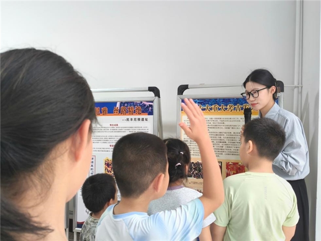 塔里木大学“文物里的中国”实践团开展  新疆历届考古十大新发现主题宣讲