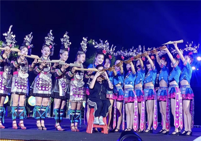 森山健康小镇首届焰遇千灯夜游节8月1日震撼上演！