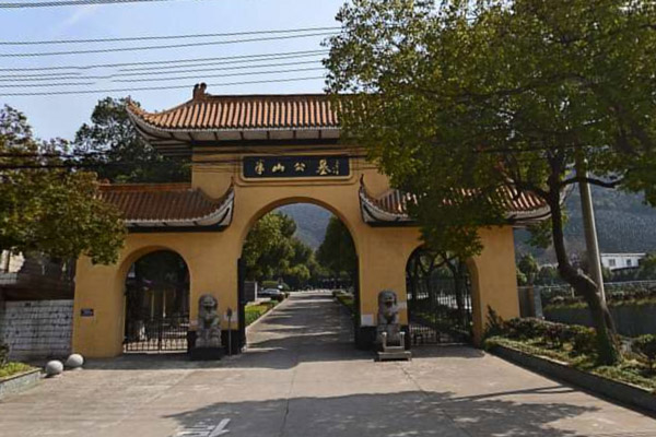673ce6d0193e55d.jpg