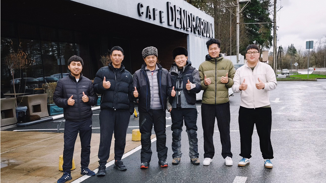 驾驶风云T11穿越戈壁雪山到土耳其，一人一车见证中国智造出海故事