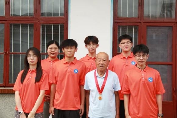 红色铸魂传文脉，青年下乡助农兴