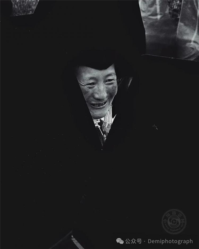 别低估手机！IPPA 获奖作品证明普通人像也能拍出高级质感