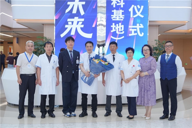 吉林国金医院东辉胃结直肠外科（名医专科基地）揭牌暨孙东辉技术院长聘任仪式隆重举行