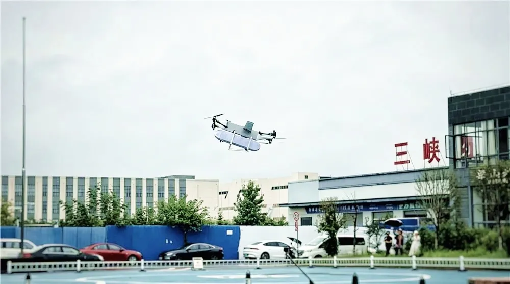 星空SPORTS:从梁平到株洲丰翼无人机低空物流网络加速全国布局(图2)