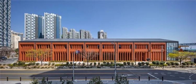 产业、烟火与公共性 —— 滨水、乡村、旧城改造市集设计实践