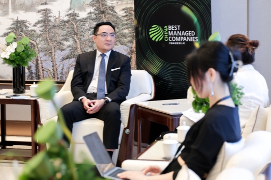赛力斯康波接受《哈佛商业评论》专访 详解问界如何重新定义“新豪华”