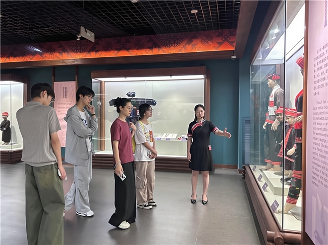 桂林旅游学院：解锁传统瑶绣里的瑶族文化内涵