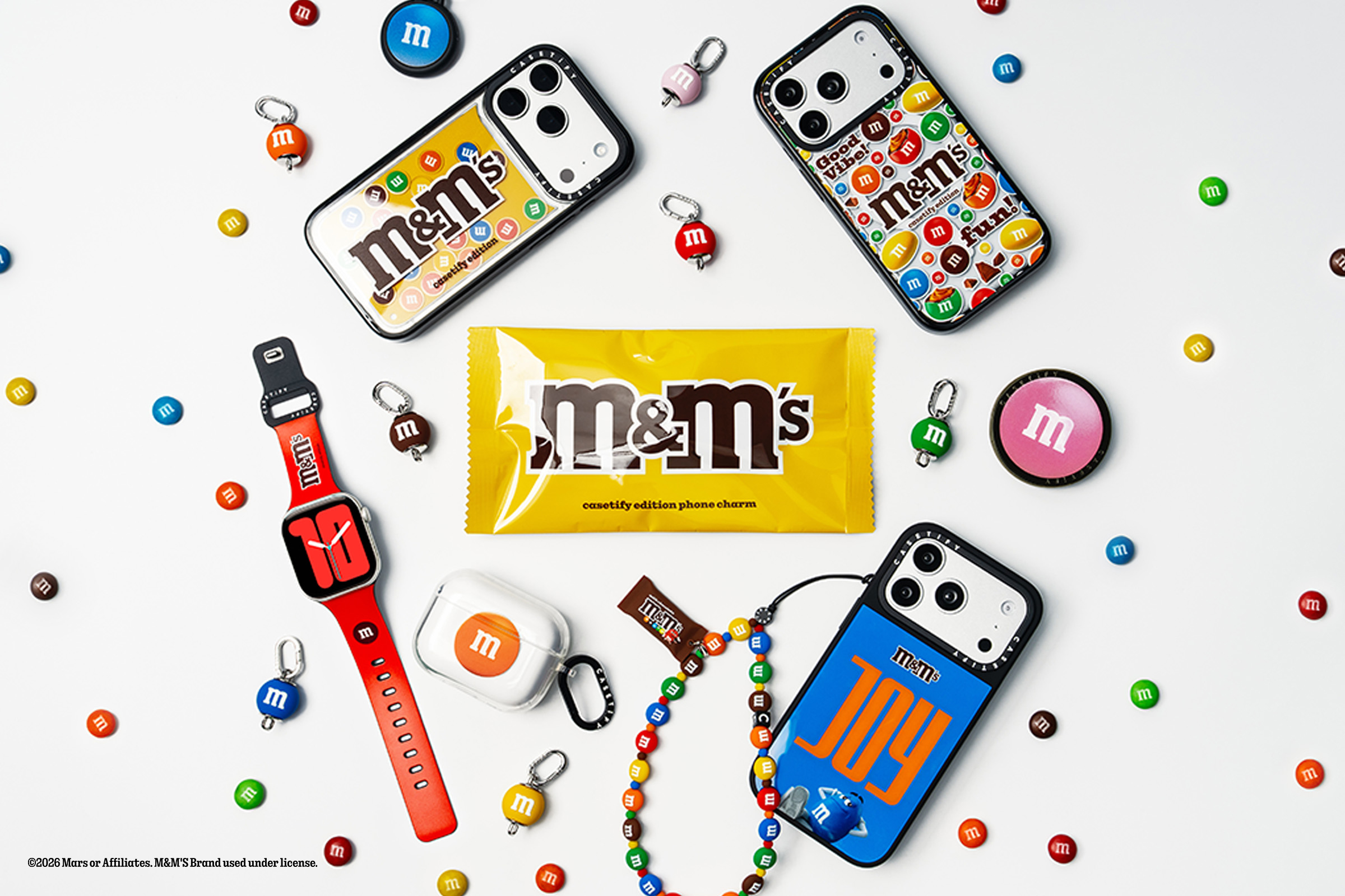 甜蜜上新！CASETiFY 推出 M&M’S 联名系列