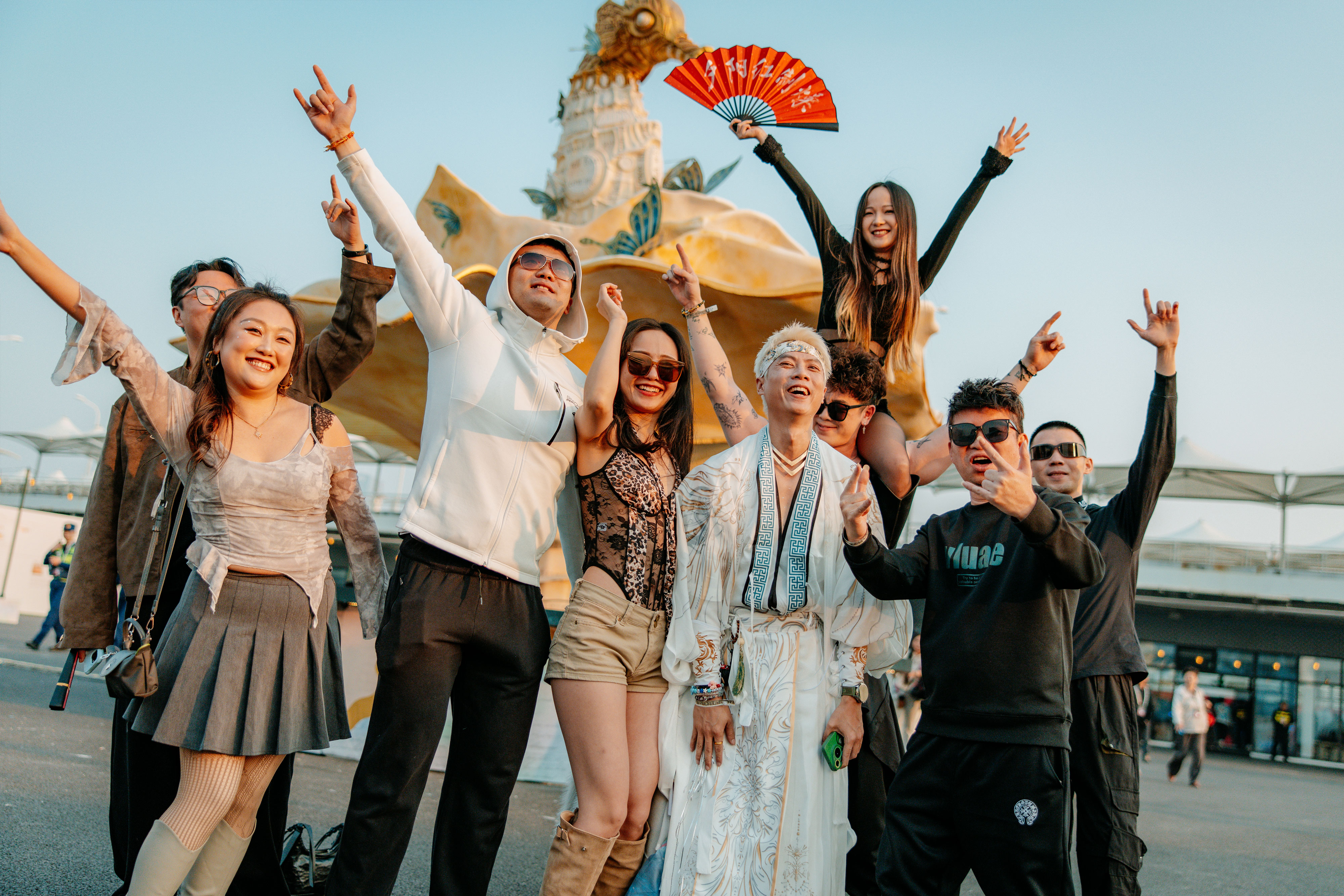 百威携手The Magic of Tomorrowland再临上海，“Planaxis海底幻境”10月开启