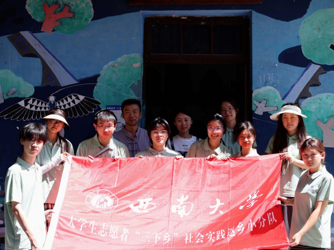 图片5.jpg 图片5.jpg