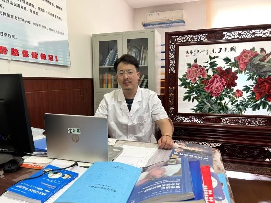 传承中医文化瑰宝，马立涛在中医文化领域作出杰出贡献