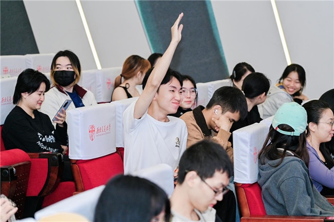 青春逐梦，健康同行！紫竹校园行携手京东校园走进西南交大