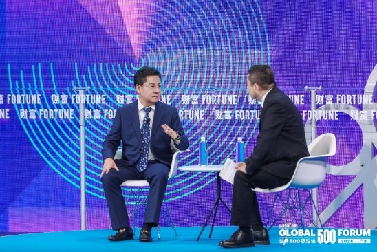 《财富》对话李华刚：跟上时代，相信自己，未来在脚下