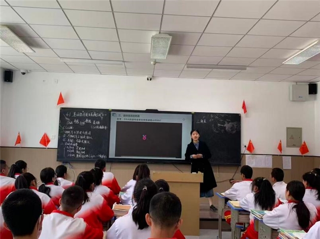 从一杯苦咸水出发——华东交大青年把净水论文写在新疆牧区大地上