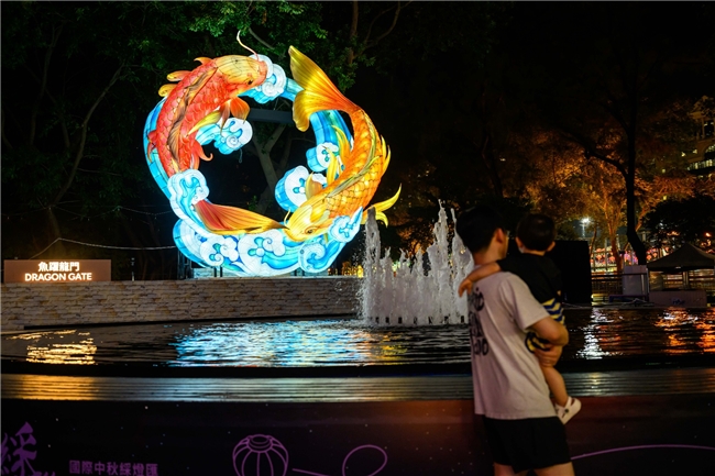 旅发局首个“国际中秋彩灯汇”维园盛大开幕，串连全城中秋活动 吸引旅客来港 借旅游带动经济