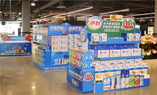 一杯牛奶里的长期主义：伊利，如何把 ＂信任＂ 酿成日常