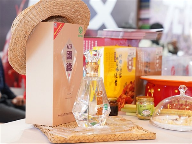 500元左右请客吃饭白酒怎么选？多款高性价比宴请好酒实测推荐