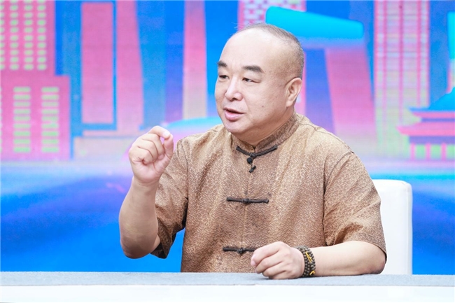 一脉承南北 三指续岐黄——记“南臧北黄”第六代传人、陕西省杰出名中医臧平立